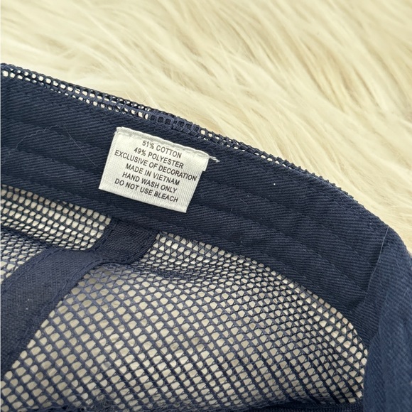 Jarrett Bay Hat - Picture 3 of 3